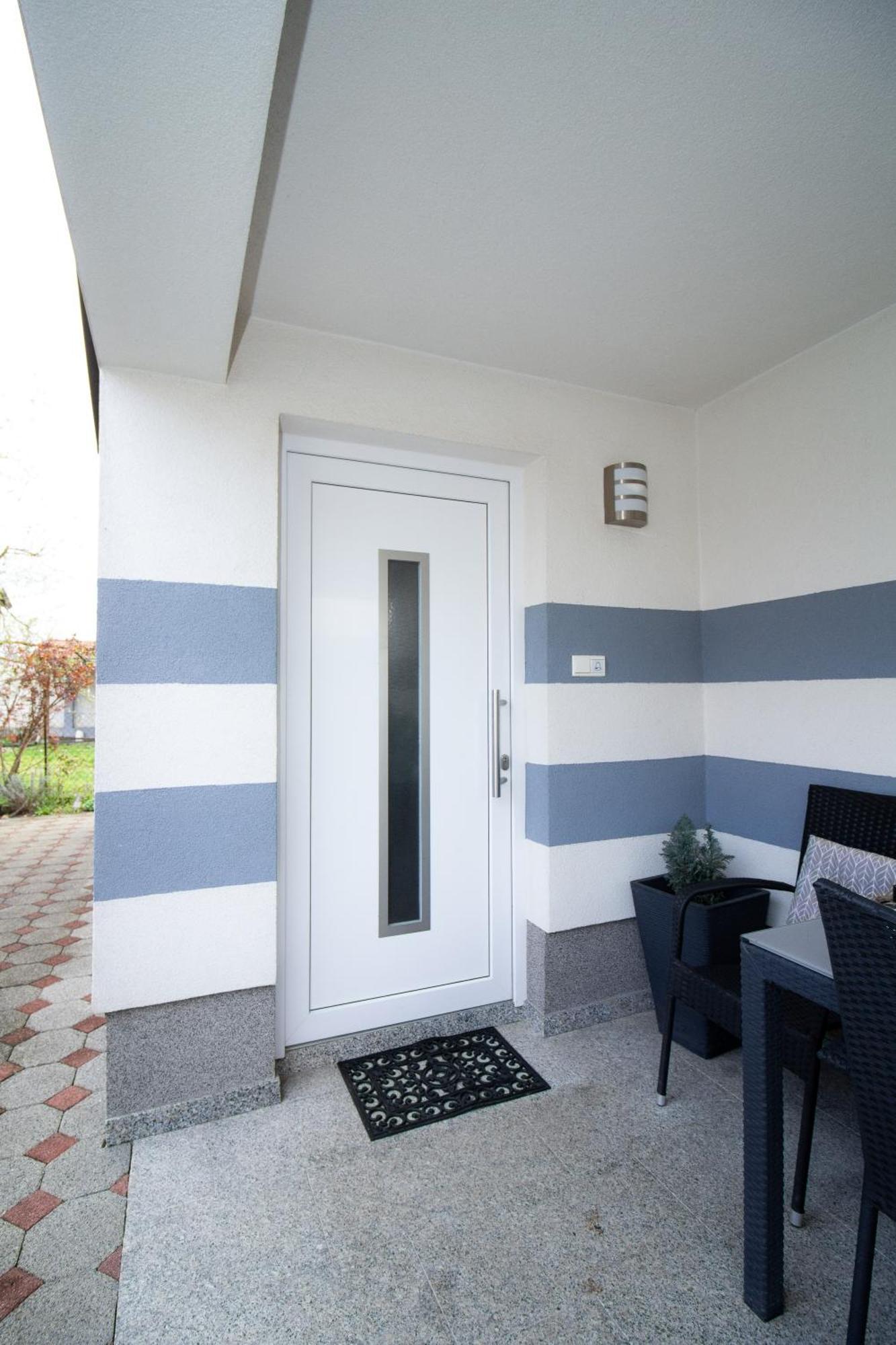 Apartman Keti Donja Lomnica Exterior foto